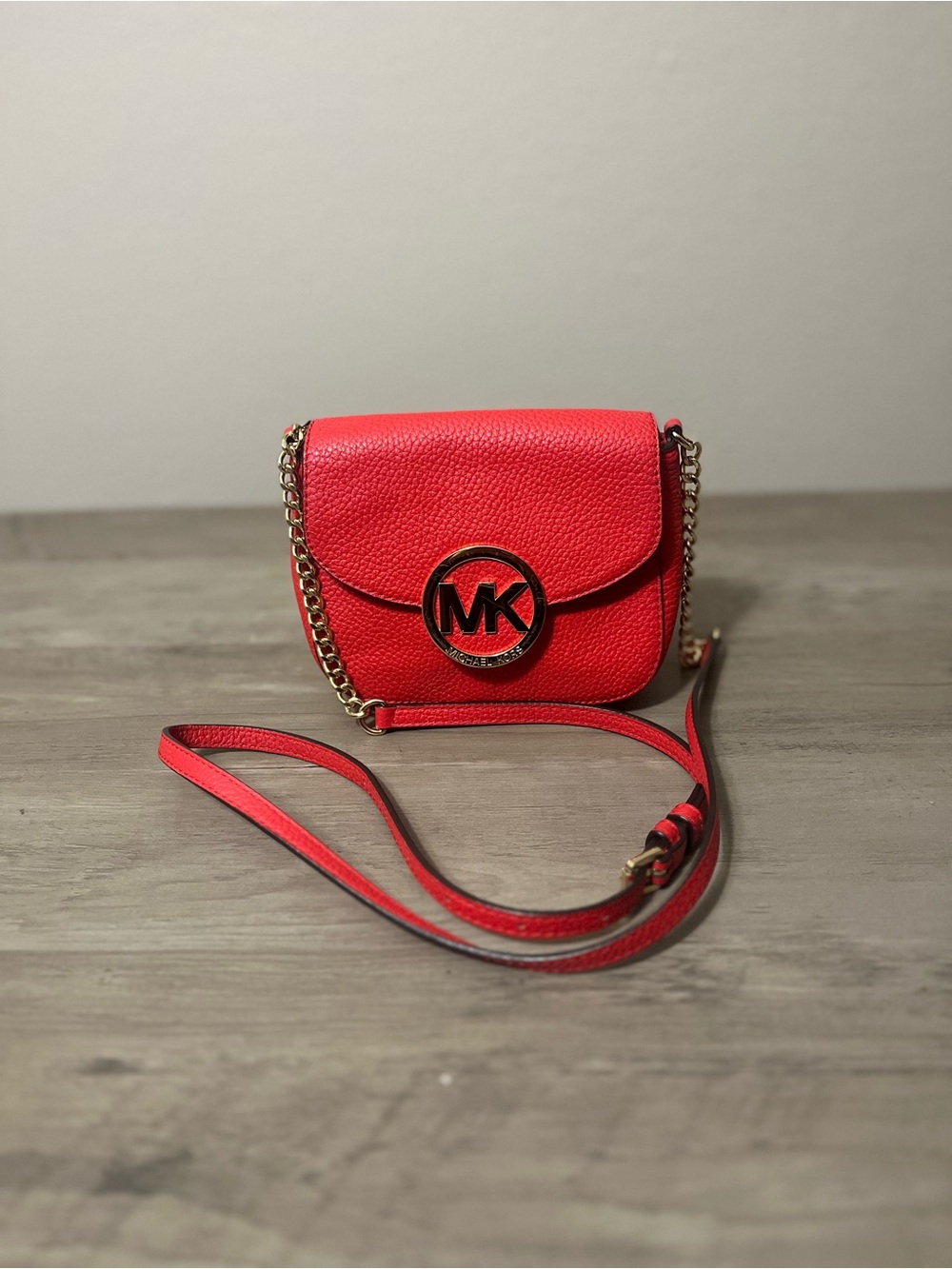 Michael Kors Fulton Small leather crossbody